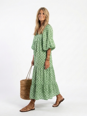 Apolline | Vestido midi de cuello en V con mangas tres cuartos y estampado