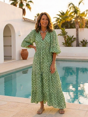 Apolline | Vestido midi de cuello en V con mangas tres cuartos y estampado