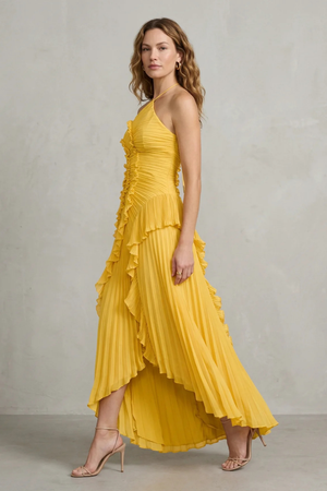 Lavirea – Pliegues esculpidos – Vestido midi de un solo hombro