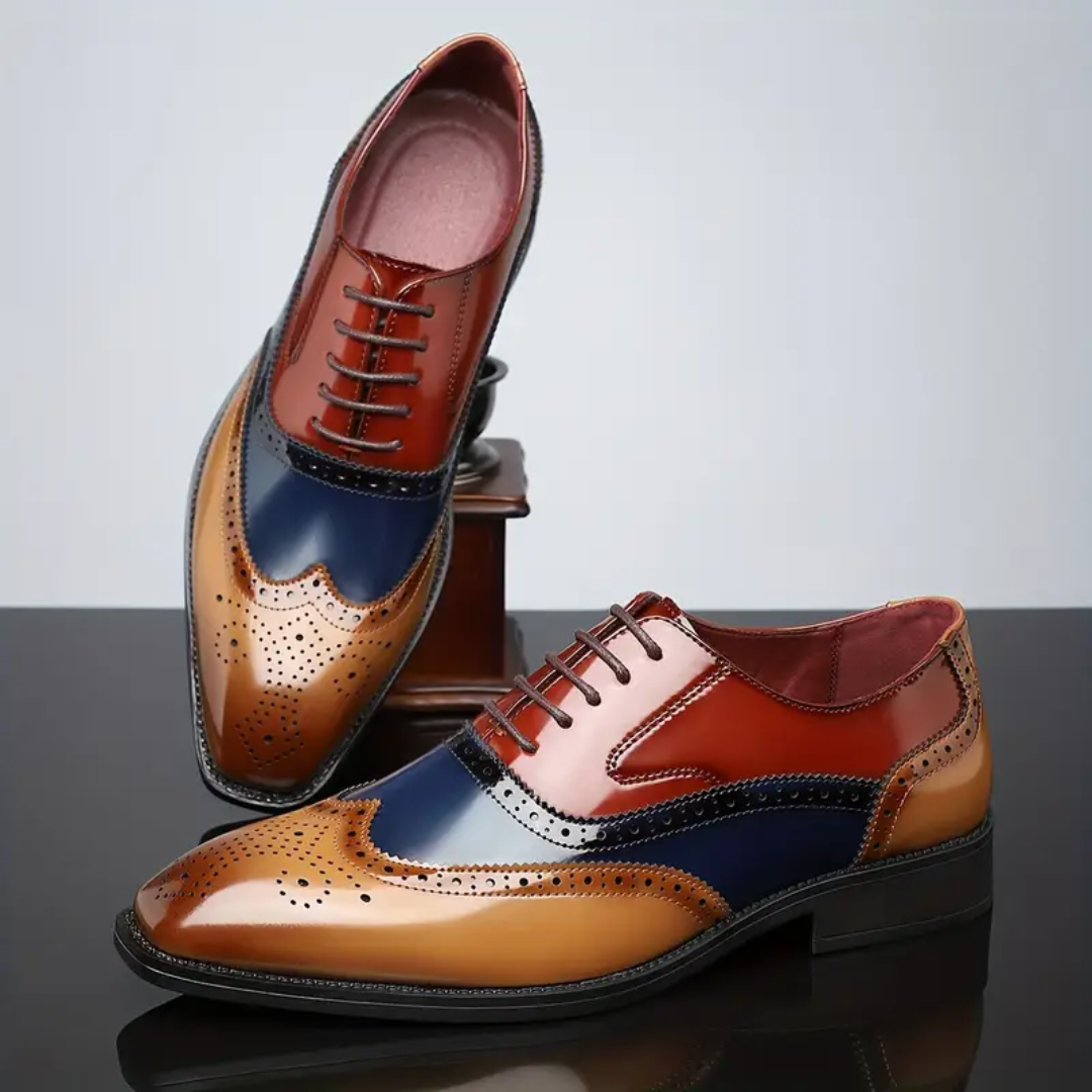 Zapatos Oxford elegantes con perforaciones