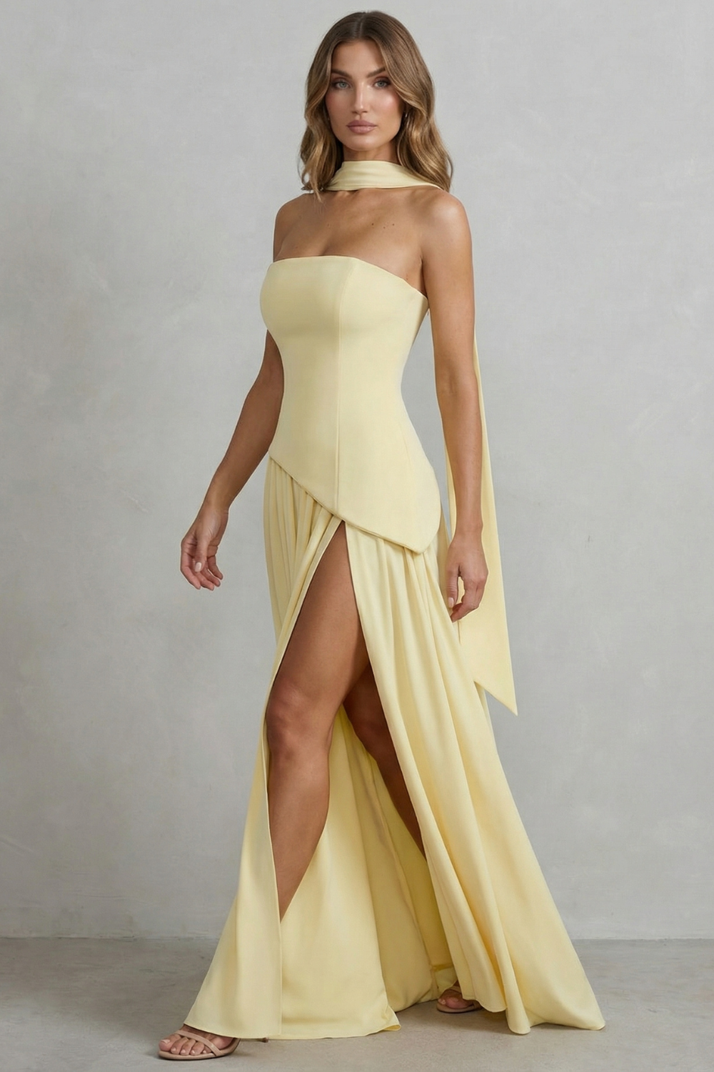 Celestara – Vestido maxi sin mangas con drapeado y abertura