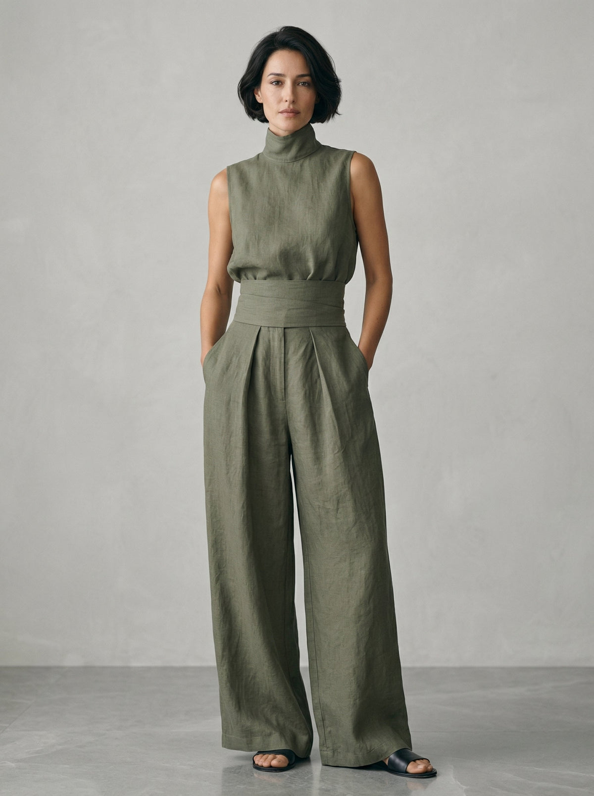 Nuria | Conjunto minimalista de blusa sin mangas