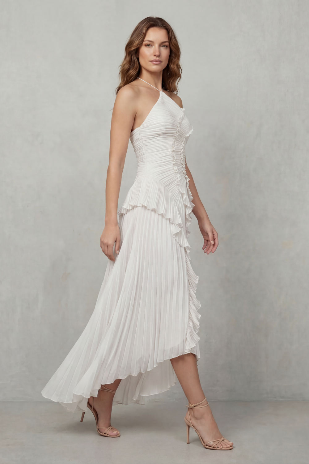 Lavirea – Pliegues esculpidos – Vestido midi de un solo hombro