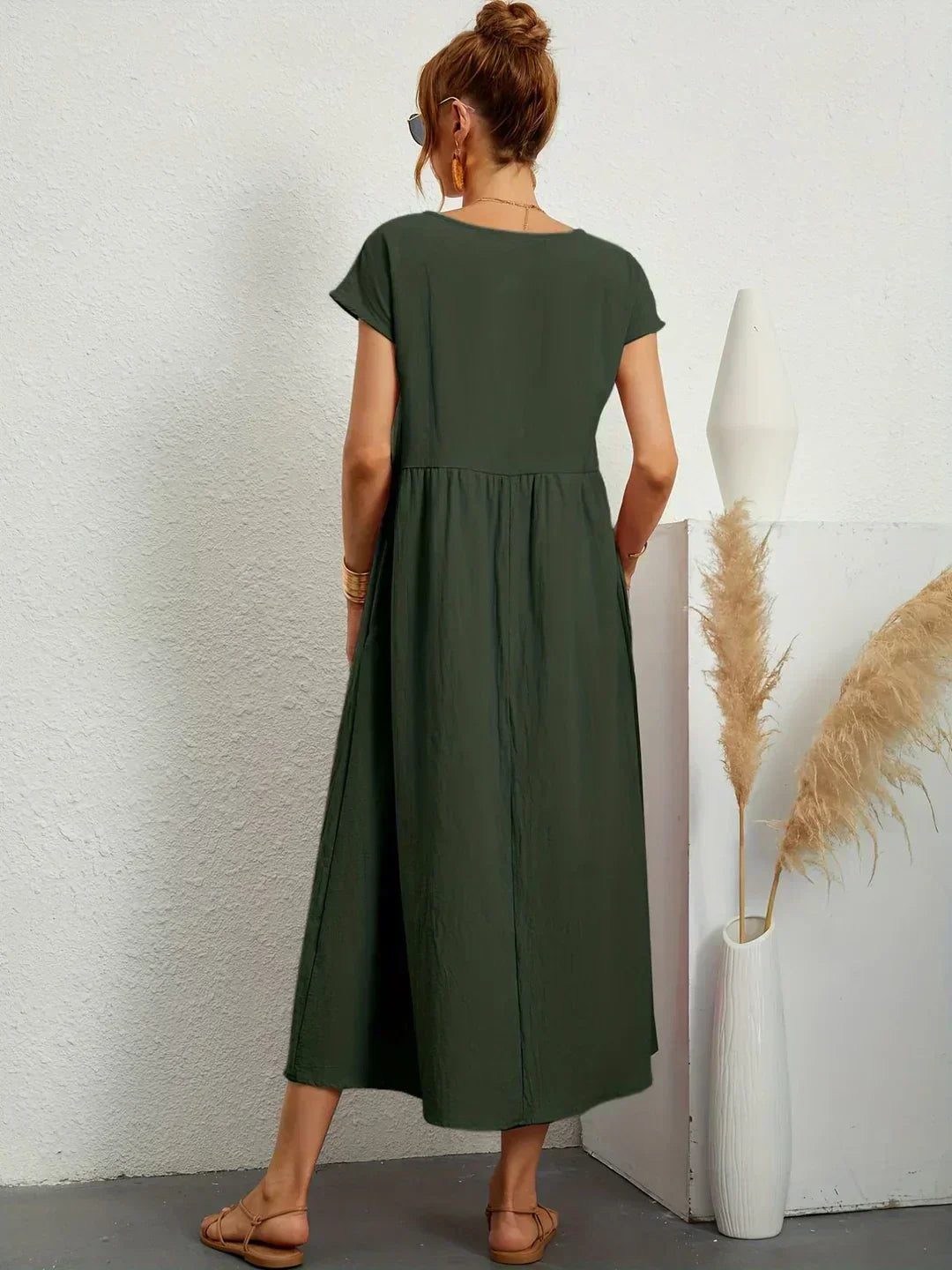 Gabrielle™ — Vestido Midi Fluido con Elegancia Atemporal