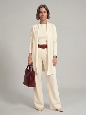 Conjunto Elena - cárdigan largo, top y pantalón.