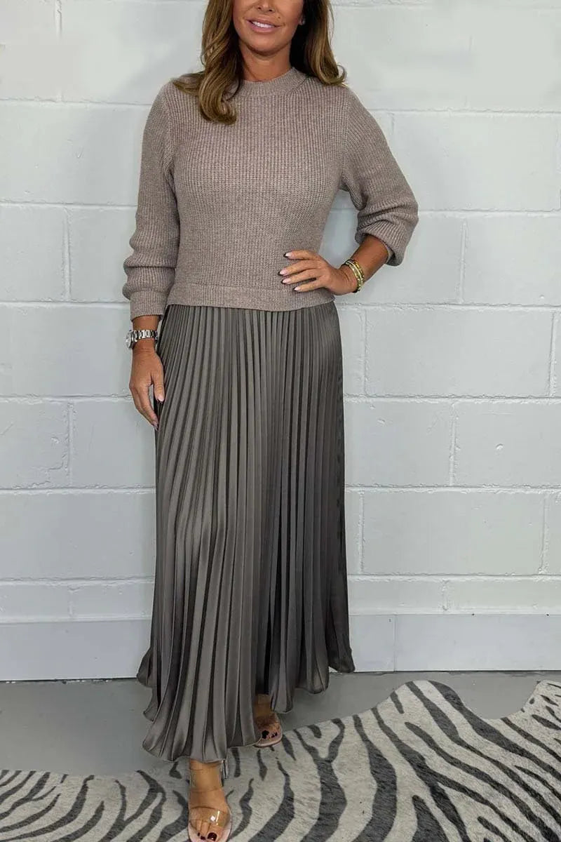 Fernanda | Vestido con jersey y falda plisada